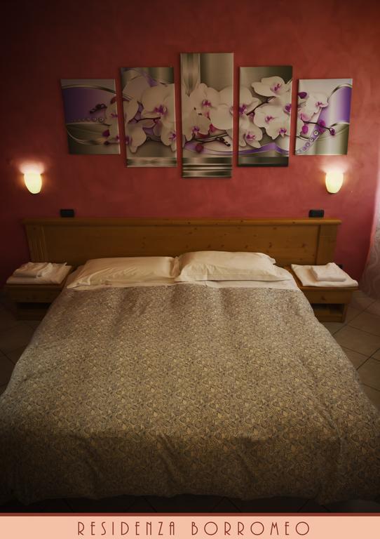 Borromeo Residenze Service S.A.S Peschiera Borromeo Buitenkant foto